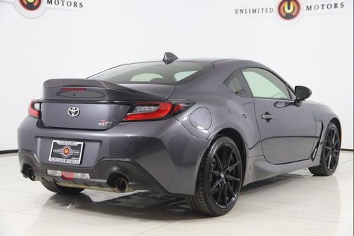 2024 Toyota GR86 Premium