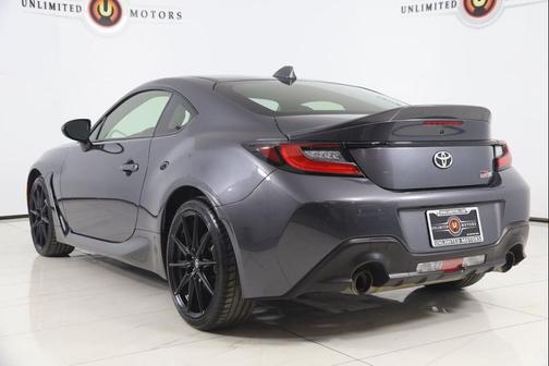 2024 Toyota GR86 Premium