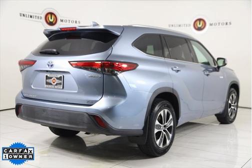 2021 Toyota Highlander Hybrid XLE