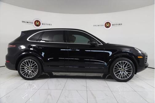 2019 Porsche Cayenne Base