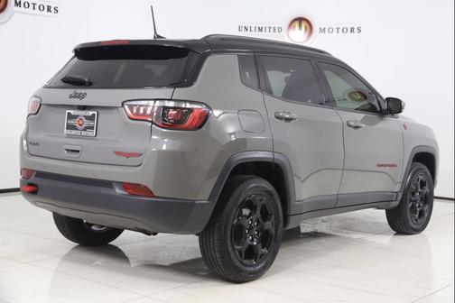 Sting-Gray Clearcoat 2023 Jeep Compass Trailhawk