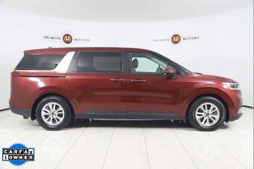 2022 Kia Carnival LXS