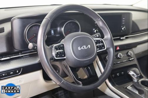 2022 Kia Carnival LXS