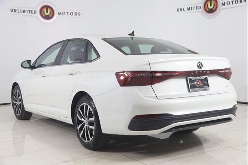 2025 Volkswagen Jetta 1.5T SE