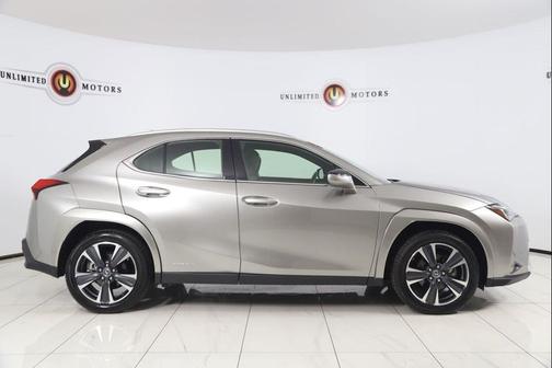 Atomic Silver 2022 Lexus UX 250h Base