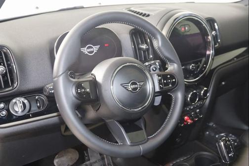 2023 MINI Countryman Cooper S