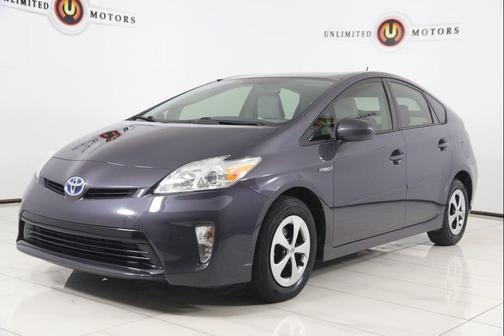 Winter Gray Metallic 2013 Toyota Prius Three