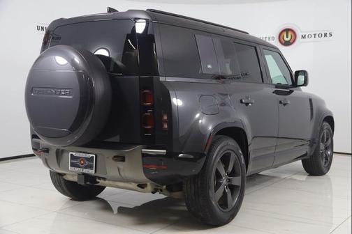 2024 Land Rover Defender 110 P400 X-Dynamic SE