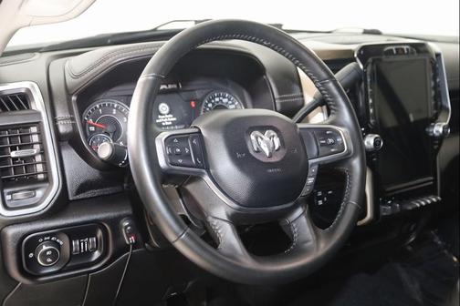 2024 RAM 2500 Laramie Crew Cab 4x4 6'4' Box