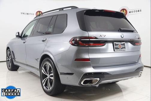2024 BMW X7 xDrive40i