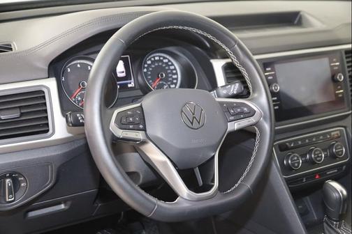 2021 Volkswagen Atlas 3.6L SE w/Technology