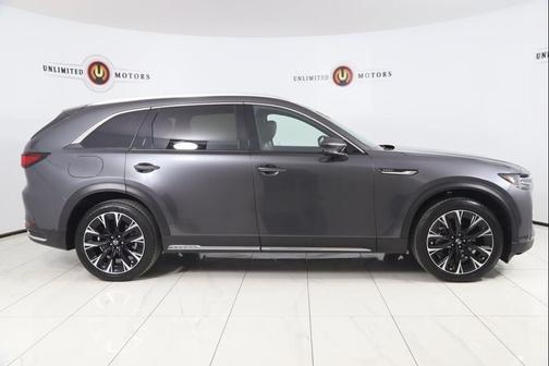 2024 Mazda CX-90 PHEV Premium Plus