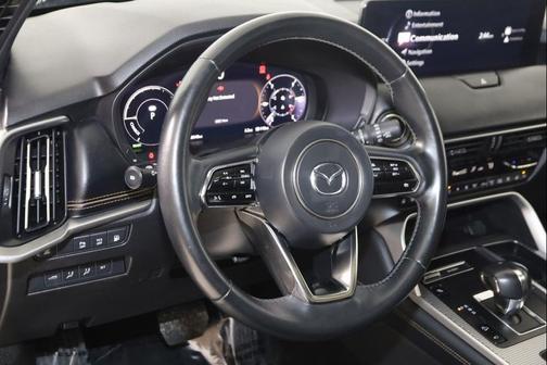 2024 Mazda CX-90 PHEV Premium Plus