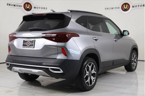 2022 Kia Seltos EX