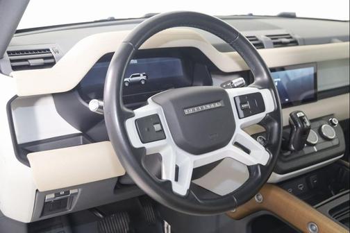 2022 Land Rover Defender 110 SE