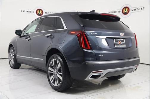 2022 Cadillac XT5 Premium Luxury