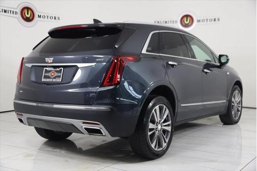 2022 Cadillac XT5 Premium Luxury