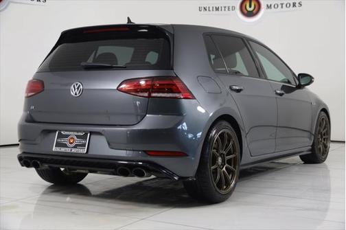 2018 Volkswagen Golf R 2.0T DSG