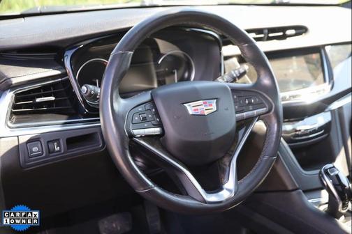 2023 Cadillac XT6 Premium Luxury AWD