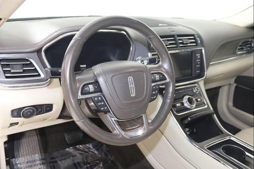 Ivory Pearl 2018 Lincoln Continental Reserve
