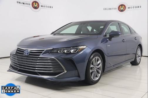 2019 Toyota Avalon Hybrid XLE