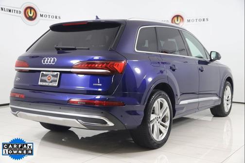 2022 Audi Q7 55 Premium Plus