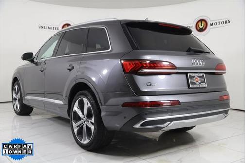 2022 Audi Q7 55 Premium Plus