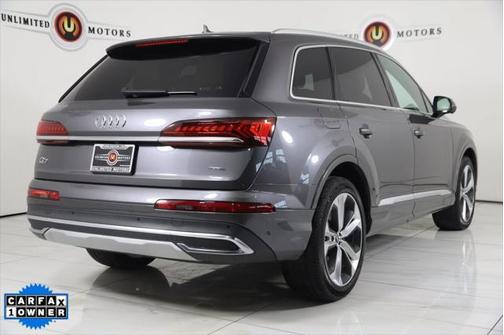 2022 Audi Q7 55 Premium Plus