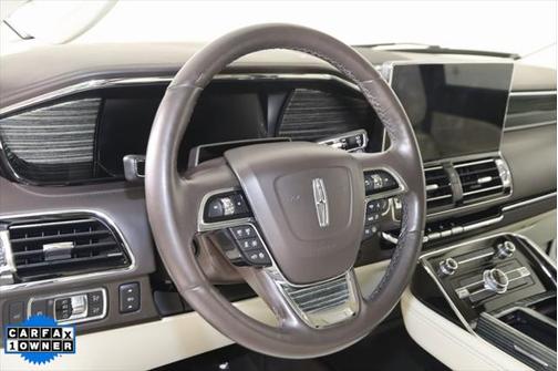 2022 Lincoln Navigator Black Label