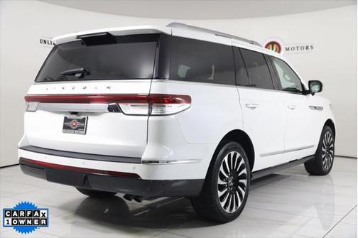 2022 Lincoln Navigator Black Label
