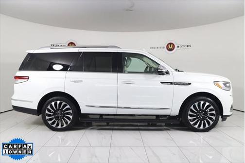2022 Lincoln Navigator Black Label