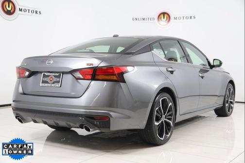 2023 Nissan Altima SR FWD