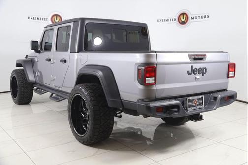 Billet Silver Metallic Clearcoat 2020 Jeep Gladiator Sport S