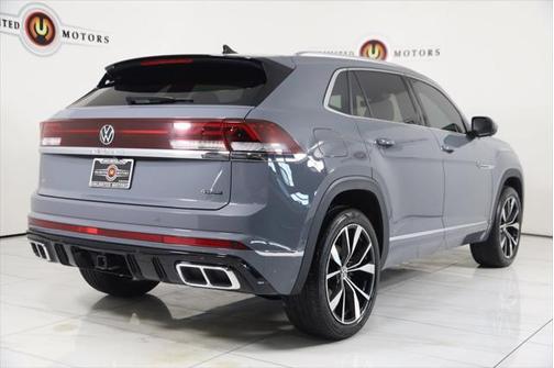 2024 Volkswagen Atlas Cross Sport 2.0T SEL Premium