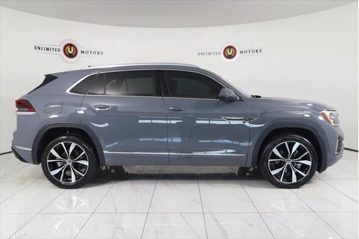 2024 Volkswagen Atlas Cross Sport 2.0T SEL Premium