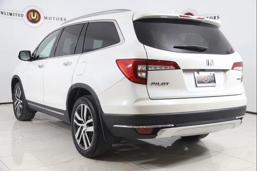 2021 Honda Pilot Touring 8-Passenger