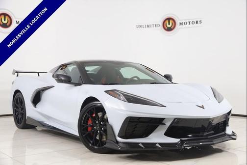 Ceramic White 2023 Chevrolet Corvette Stingray w/3LT