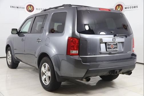 Polished Metal Metallic 2011 Honda Pilot EX-L