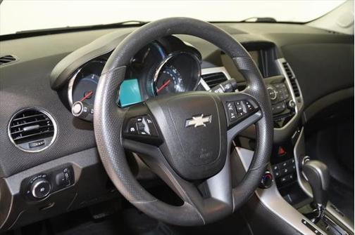 2015 Chevrolet Cruze 1LT