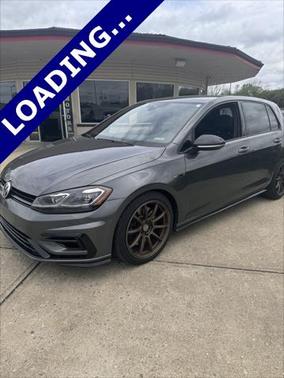 2018 Volkswagen Golf R 2.0T DSG