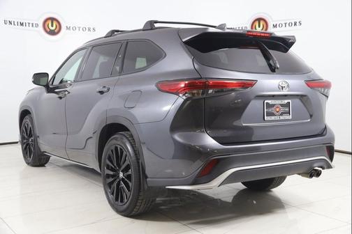 2023 Toyota Highlander XSE