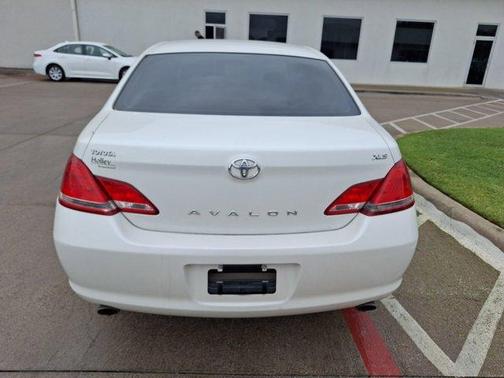 2006 Toyota Avalon XL