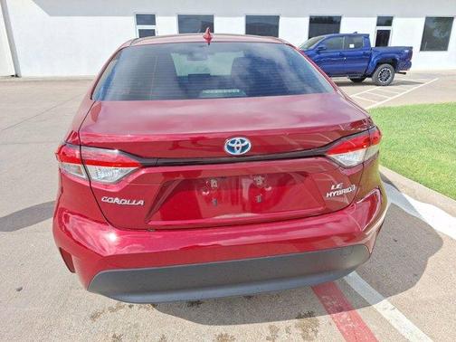 2023 Toyota Corolla Hybrid LE