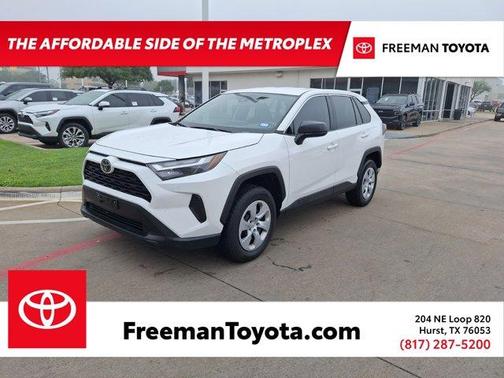 2024 Toyota RAV4 LE