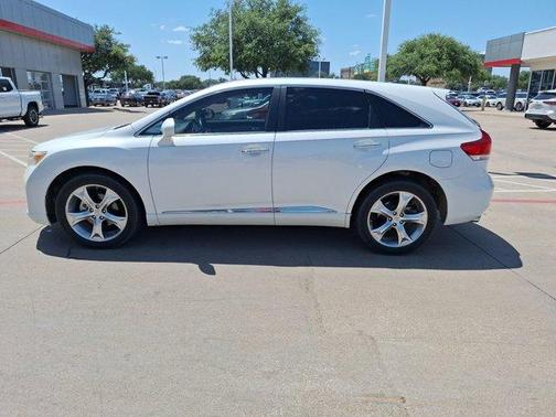 2011 Toyota Venza Base