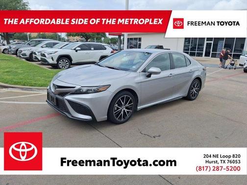 2023 Toyota Camry SE