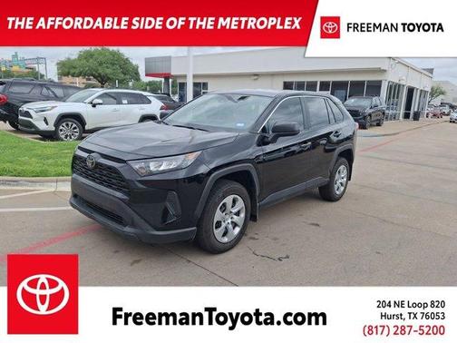 2022 Toyota RAV4 LE