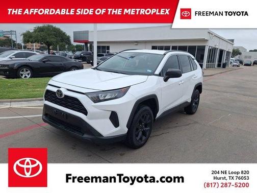 2021 Toyota RAV4 LE