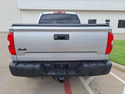 2018 Toyota Tundra SR5