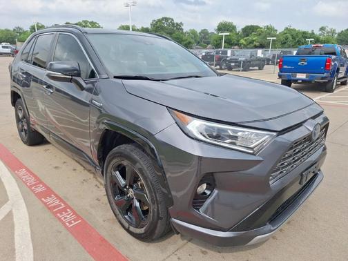 2020 Toyota RAV4 Hybrid XSE